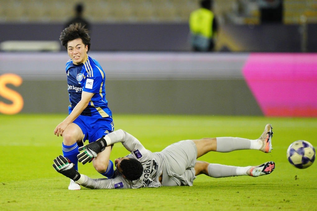 Machida Zelvia’s Yuki Soma (left) scores the winning goal in his team’s 1-0 Asian Champions League Elite semi-final win over Shabab Al-Ahli in Jeddah on Tuesday. Photo: Kyodo