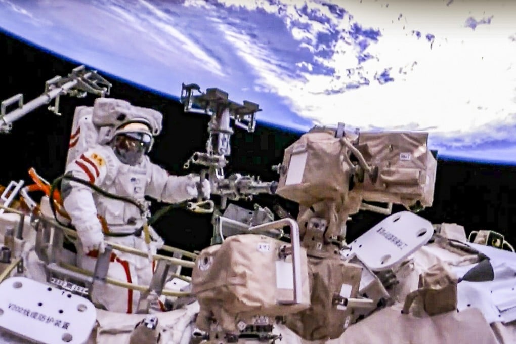 Astronauts have been bolting together pre-built space modules since the 1980s. Engineers now seek to fabricate components directly in orbit. Photo: CCTV