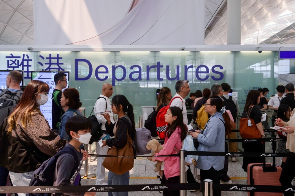 Nine suspects have been held after Hong Kong police uncovered a scheme involving bogus overseas accident claims and forged documents. Photo: Jonathan Wong