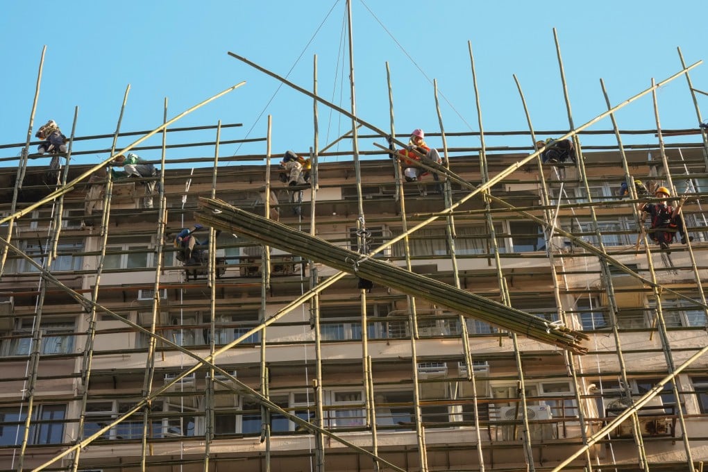 The government has proposed a complete ban on smoking at construction sites following the blaze that tore through Tai Po’s Wang Fuk Court last November. Photo: Jelly Tse