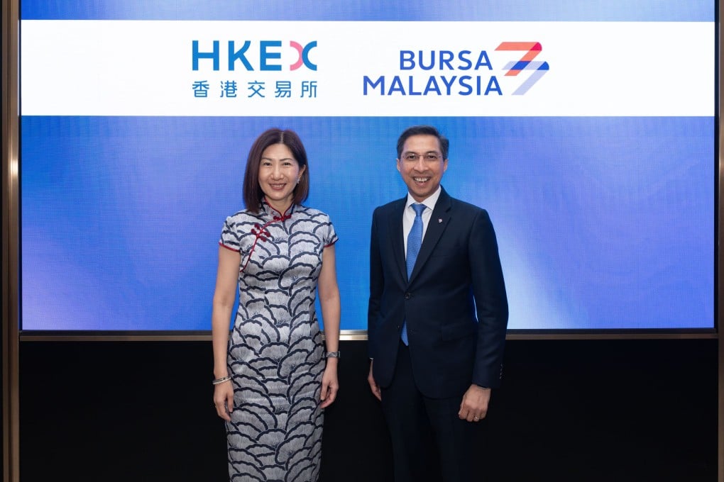 Hong Kong Exchanges and Clearing (HKEX) CEO Bonnie Chan Yiting (left) and Bursa Malaysia CEO Dato Fad’l Mohamed appear in a media briefing at the HKEX office in Central on April 22. Photo: Handout