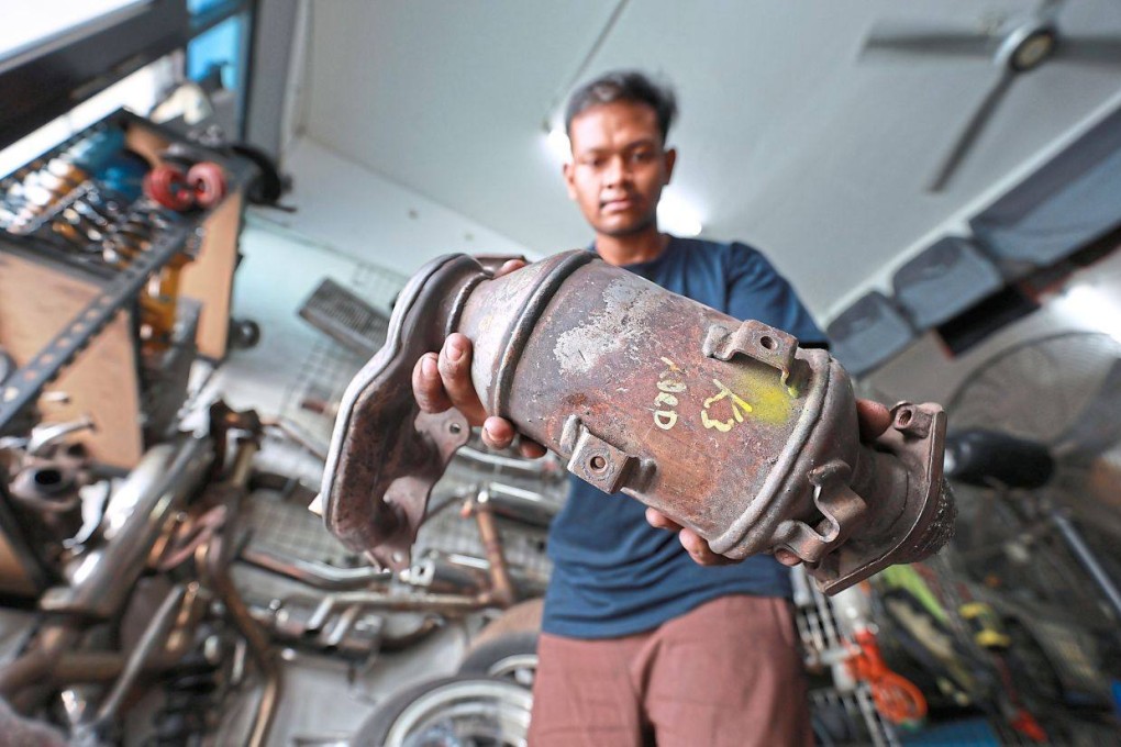 According to a used auto parts dealer in Malaysia, the increase in catalytic converter theft was closely linked to global price movements. Photo: The Star