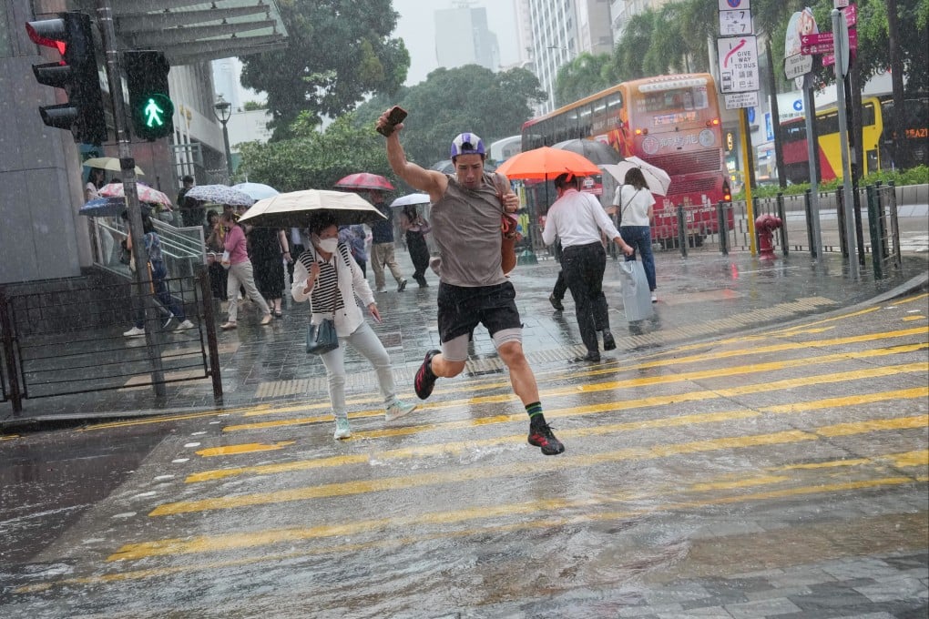 Hong Kong’s weather forecaster issued an amber rainstorm warning on Wednesday. Photo: Jelly Tse