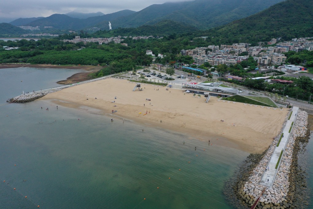An elderly man drowned while swimming at Lung Mei Beach in Tai Po on Thursday morning. Photo: Winson Wong