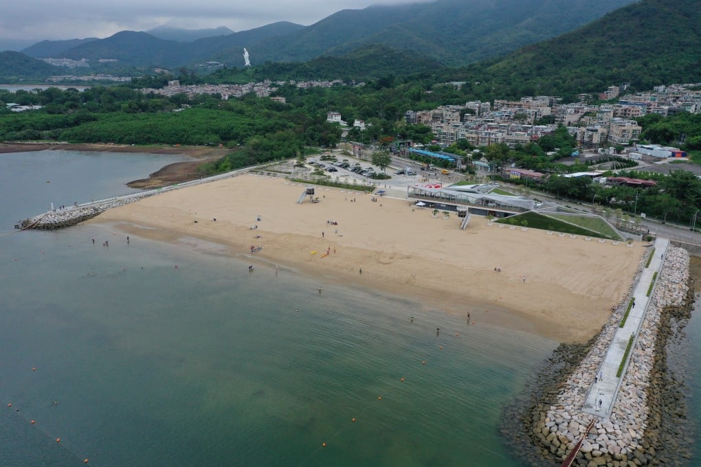 An elderly man drowned while swimming at Lung Mei Beach in Tai Po on Thursday morning. Photo: Winson Wong