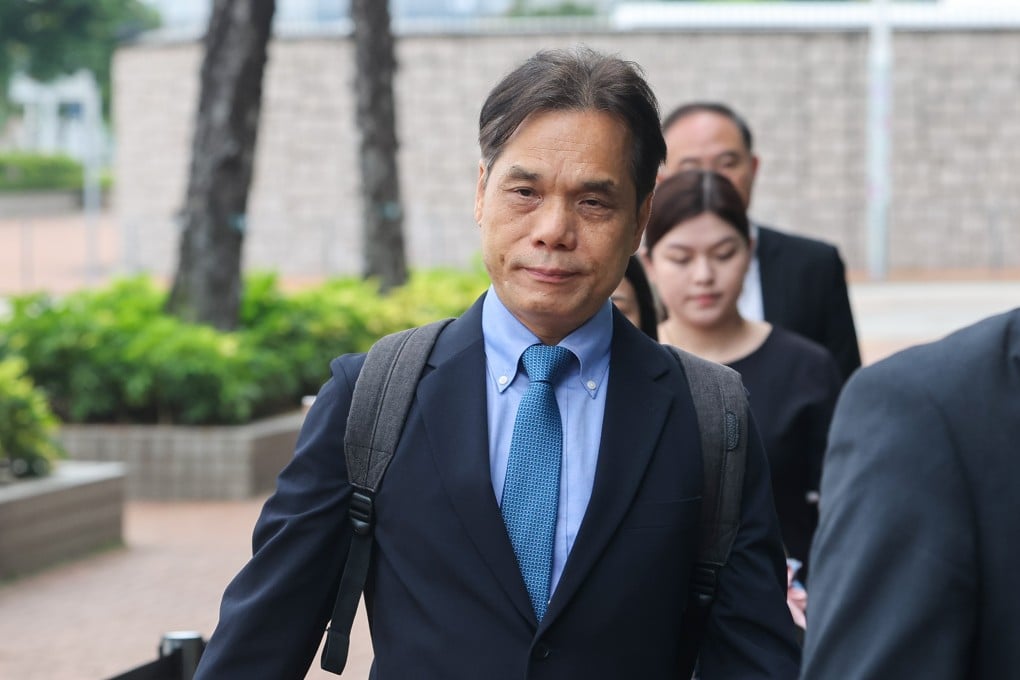 Andy Ku (centre), a senior maintenance surveyor for the Housing Bureau’s Independent Checking Unit, at City Gallery in Central for the hearing. Photo: Edmond So