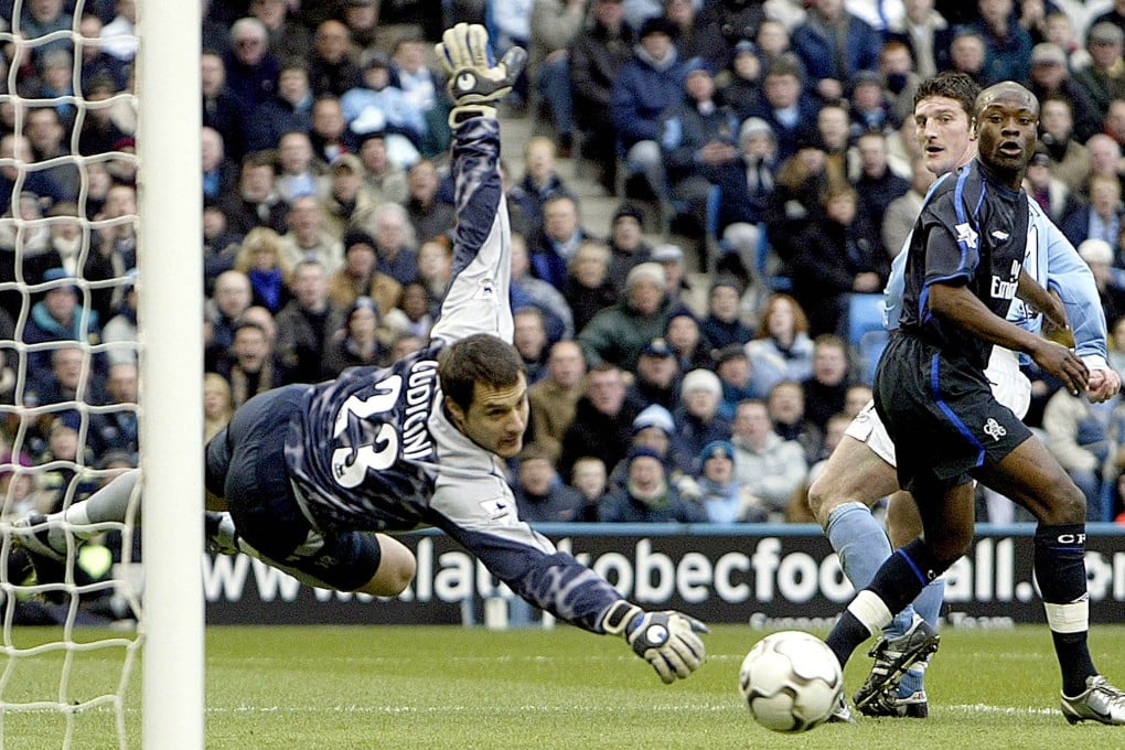 Carlo Cudicini, here in 2004 in goal for Chelsea, is a two-times Premier League winner.  Photo: Reuters