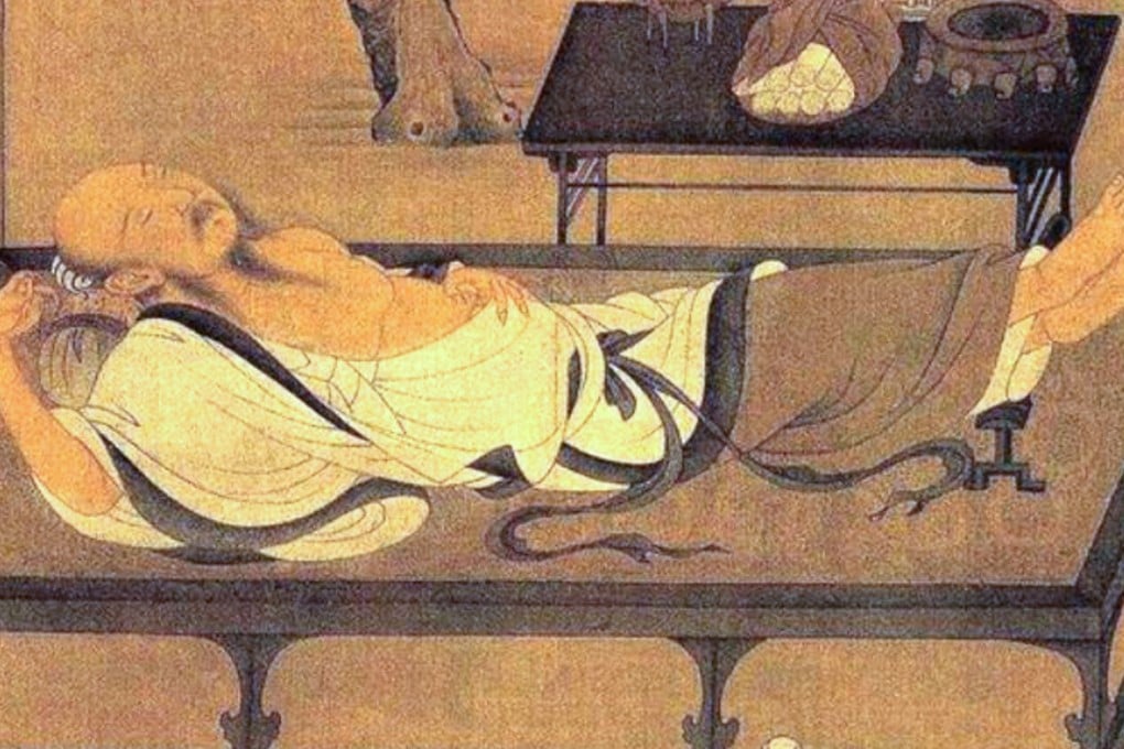 Before air conditioning, ancient Chinese elites used water fans and ice to cool down in summer, while commoners relied on bamboo pillows and meditation. Photo: Sohu