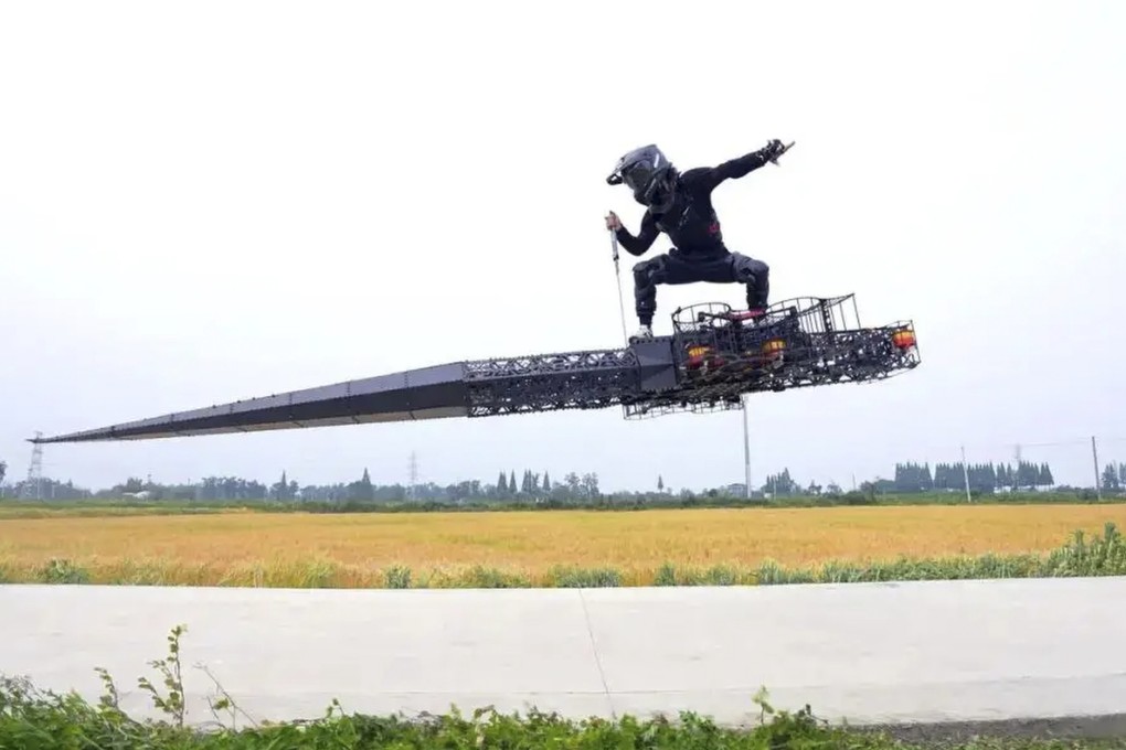 An inventor in China has created a sword-shaped aerial vehicle, bringing flying sword in fantasy novels to life. Photo: Sina