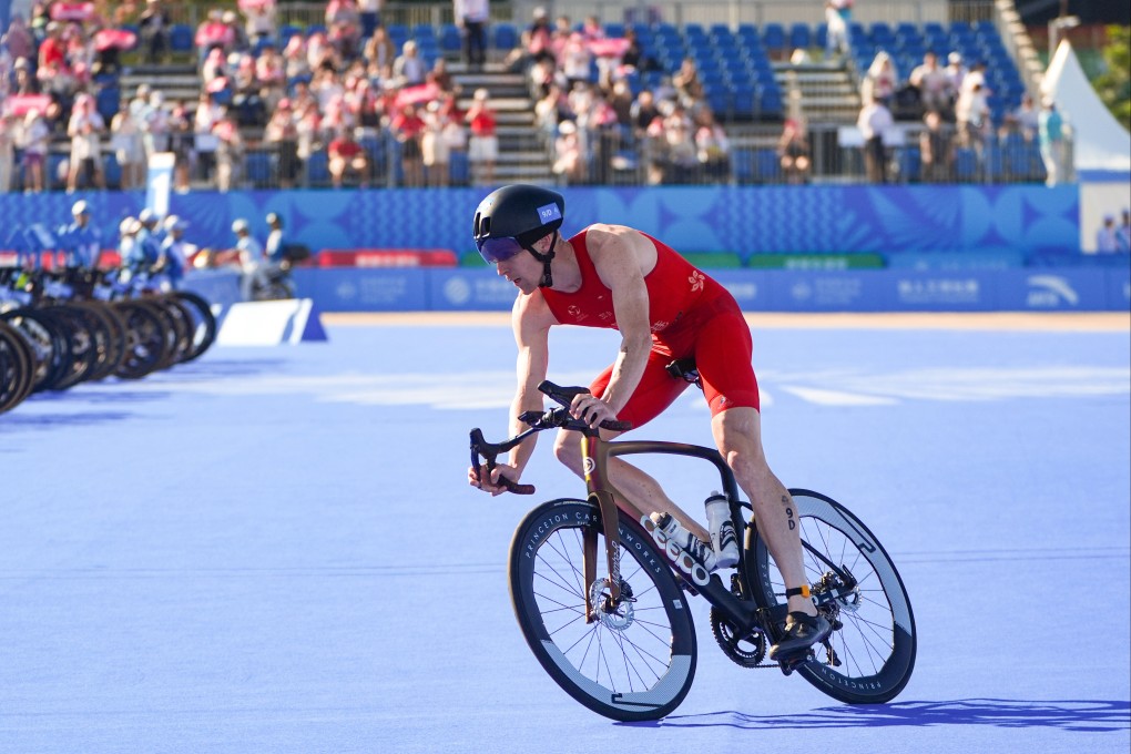 Oscar Coggins, here at the National Games last year, was laid low by illness for a week after the Chengdu World Cup, but barring any setbacks he will be on the start line in Lianyungang. Photo: Eugene Lee