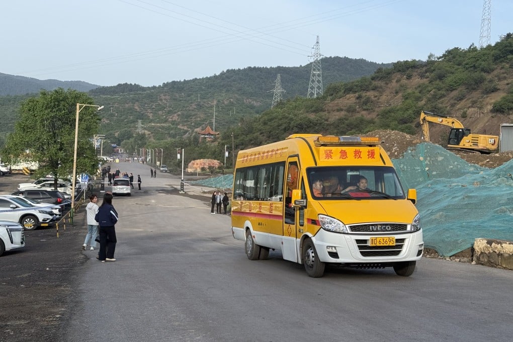 Rescuers at the scene of the mine blast in Qinyuan county in Shanxi province. Photo: Xinhua