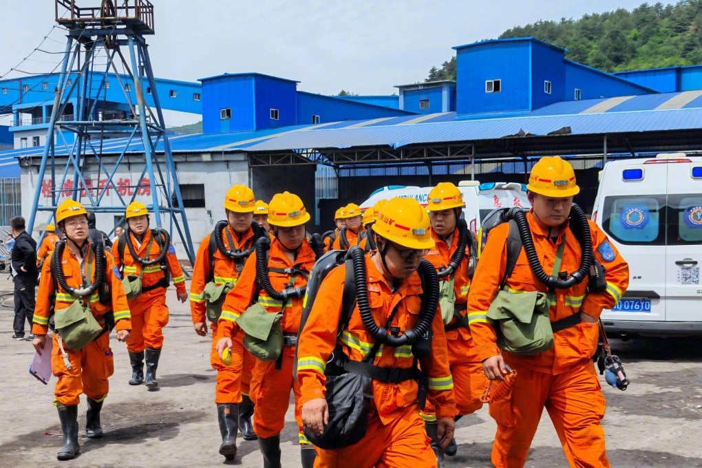 Rescue workers at the scene of the accident. Photo: Xinhua