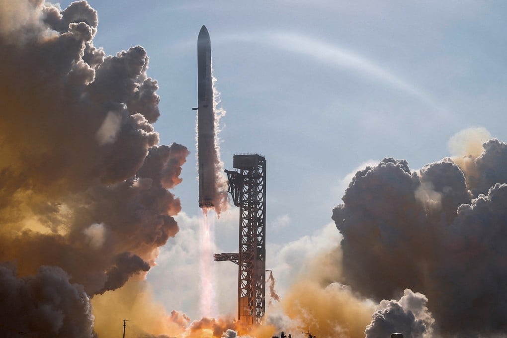 The Starship and Super Heavy Booster create sound waves on lift-off for the 12th test flight from the SpaceX launch complex in Texas on Friday. Photo: Reuters