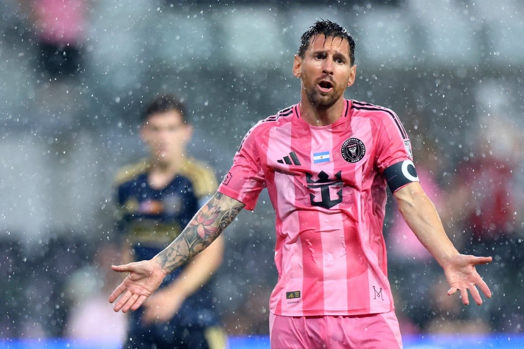 Lionel Messi, an icon for the defending World Cup champions Argentina, grabbed the back of his left leg and asked to come off in a match for Inter Miami. Photo: Getty Images