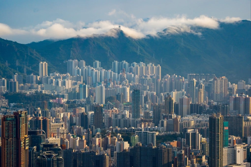 The skyline of Hong Kong viewed from Victoria Peak. Photo: Eugene Lee