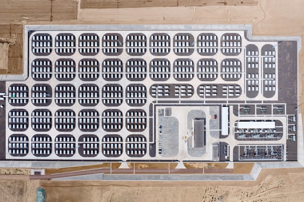 An aerial drone photo taken on May 19 shows a nickel-metal hydride energy storage demonstration project in Tongxin county, northwest China’s Ningxia Hui autonomous region. Photo: Xinhua