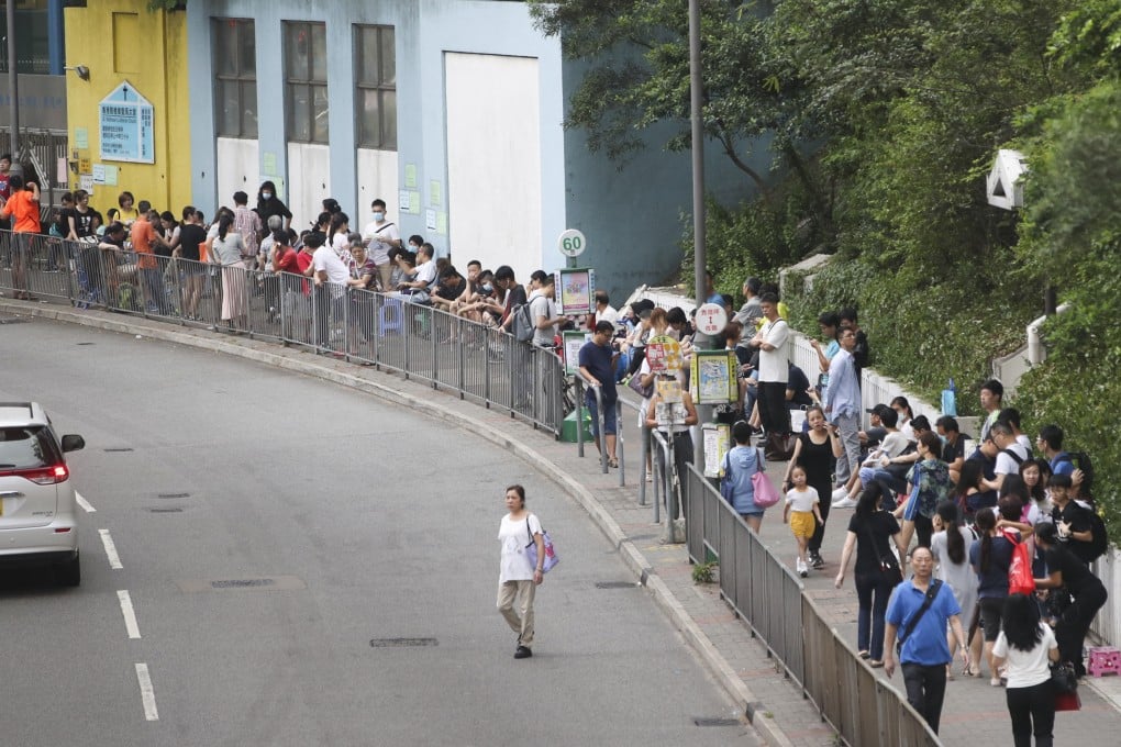 The Education Bureau has prematurely sent notifications about primary school pupils' school allocations a day before the official announcement. Photo: Edward Wong