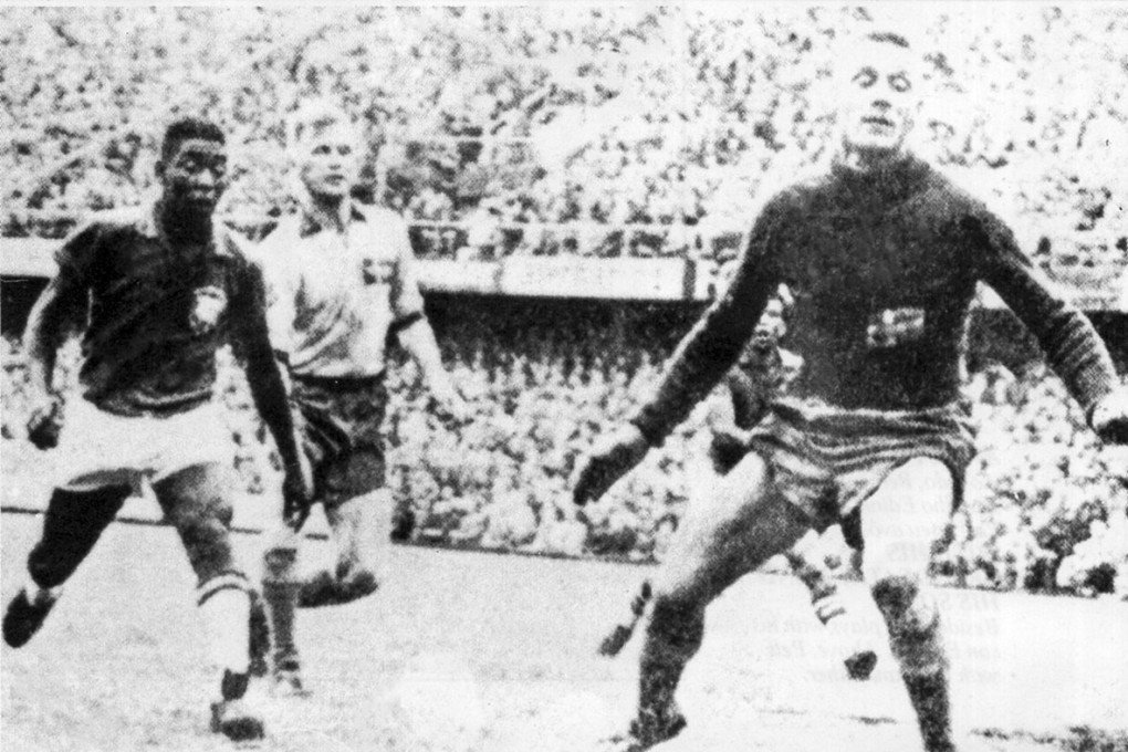 Pelé (left) introduced himself to the game globally at the 1958 World Cup. Here he is closing on Sweden goalkeeper Kalle Svensson during the final in Stockholm. Photo: Getty Images