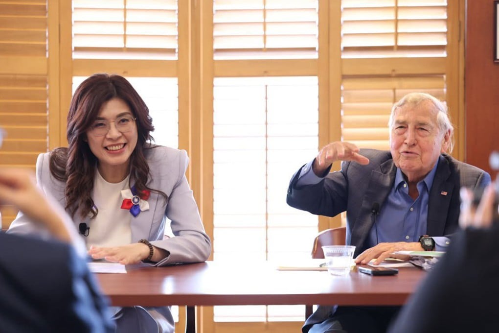 Taiwan opposition leader Cheng Li-wun (left) meets Graham Allison, founding dean of Harvard Kennedy School, during a visit to the United States. Photo: KMT