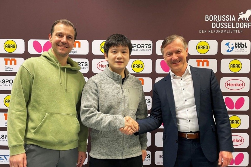 Andreas Preuss (right) with new signing Fan Zhendong and German table tennis legend Timo Boll. Photo: Handout