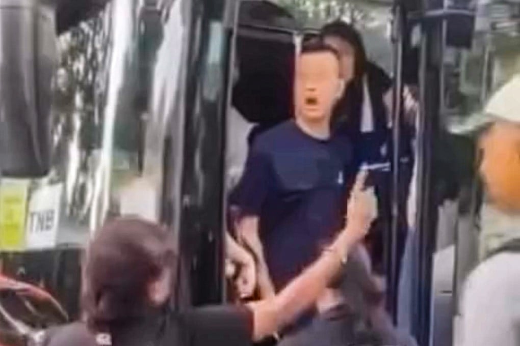 The video shows Lee Cheuk-hing swearing at security guards in while on a Singapore tour on May 22. Photo: handout