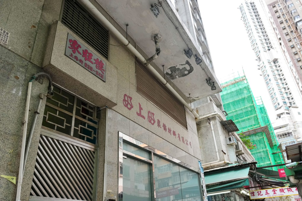 The Hu-Tong club in Mong Kok has been closed since May 26. Photo: Karma Lo