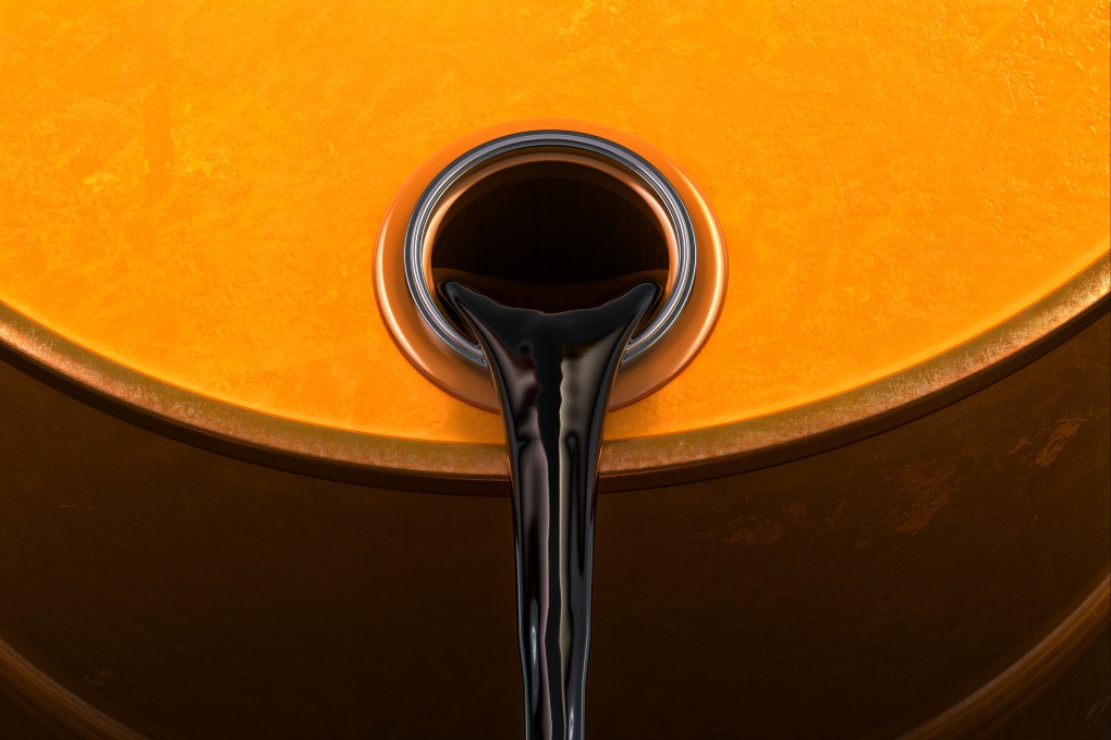 Oil pouring from a barrel. Malaysia is seeking new oil sources, including Russia and Turkey. Photo: Shutterstock