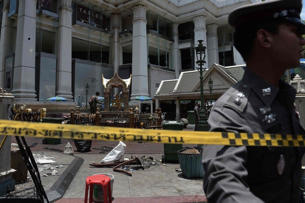 Police cordon off the site of a bomb blast at the Erawan shrine in Bangkok on August 18, 2015. Photo: AFP