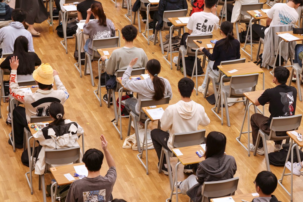 Students take the Diploma of Secondary Education Examination Chinese language paper at Munsang College on April 9. Photo: Pool