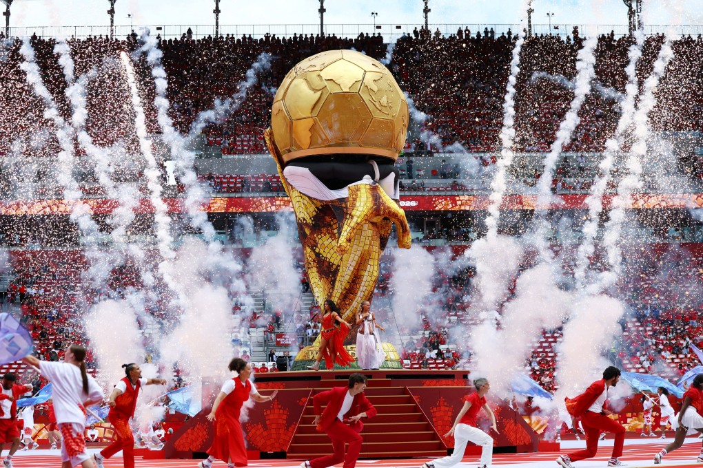 Canada, making their debut as a host nation, held the opening ceremony at Toronto Stadium, where a giant, inflatable World Cup trophy malfunctioned. Photo: Reuters
