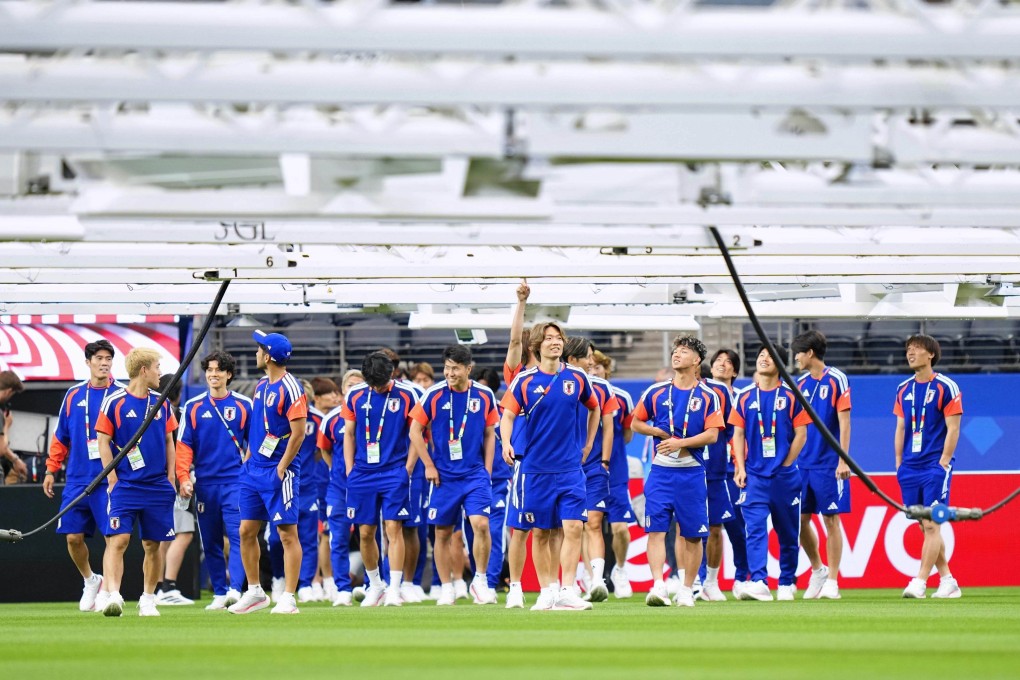 Japan’s players check out AT&T Stadium in Arlington, Texas, on Saturday, a day ahead of the Samurai Blue’s opening Group F match against the Netherlands. Photo: Kyodo
