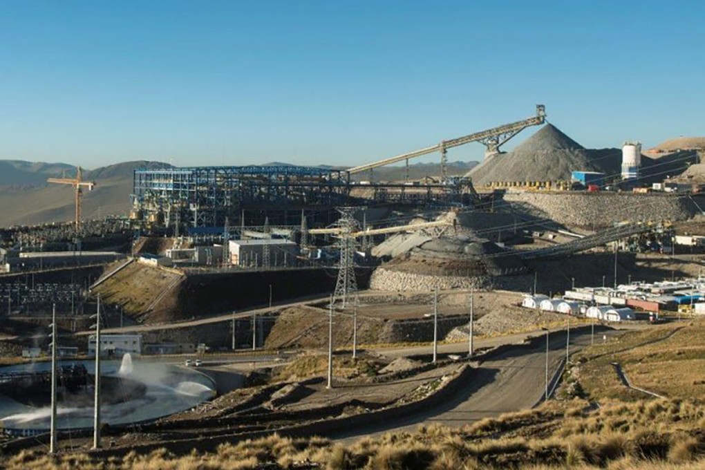 MMG copper mine in Las Bambas, Peru. The Chinese metal producing firm hopes to raise a combined US$1.6 billion selling placement shares and convertible bonds to fund its business expansion. Photo: MMG