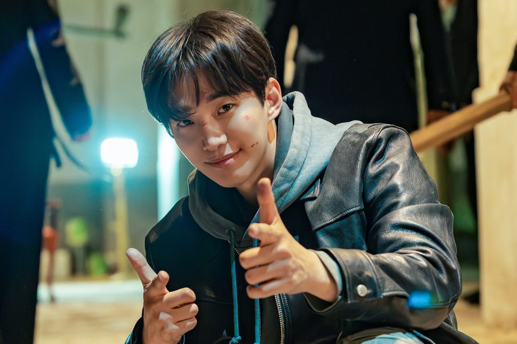 Lee Jun-ho on the set of Cashero. Lee is considering a role in the coming series Embassy for Foreign Monsters in Korea. Photo: Kim Hobin/Netflix