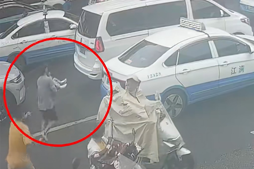 A taxi driver in China turned a desperate situation into a race against time when he drove against traffic and ran red lights to rush an unconscious three-year-old girl to hospital. Photo: Douyin