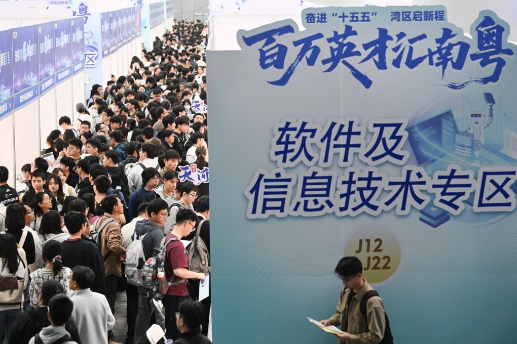 A job fair in Guangzhou, Guangdong province, in March. Photo: Xinhua