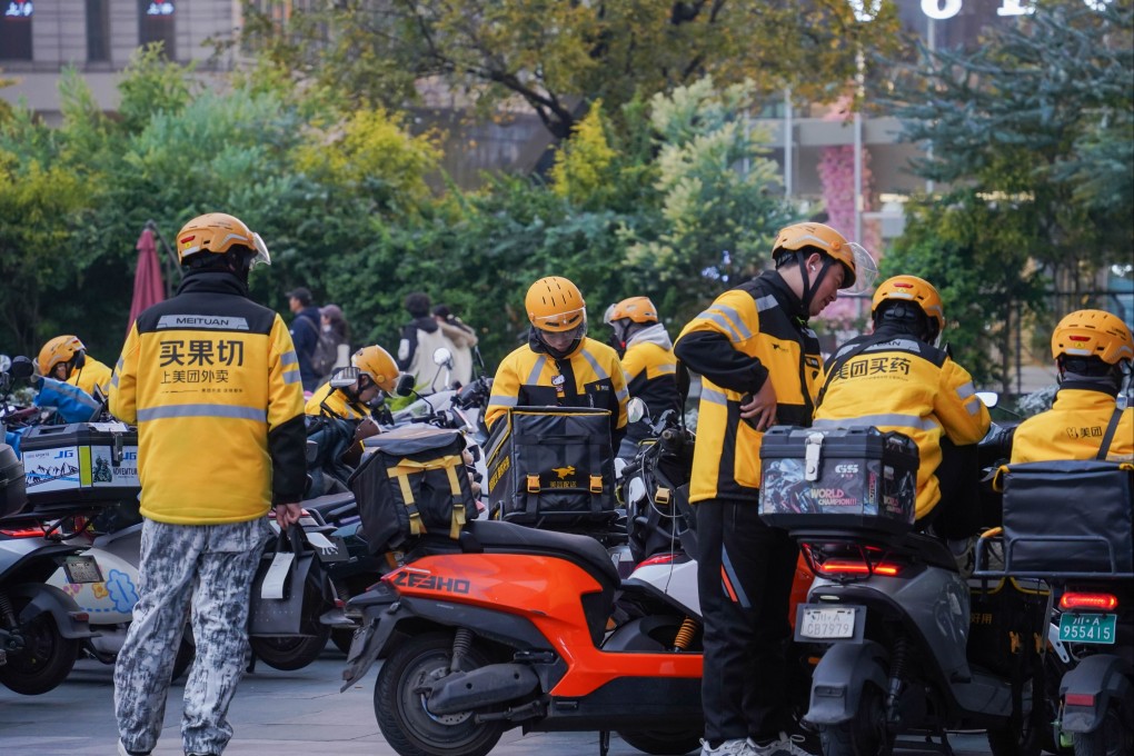 Meituan riders in Chengdu. The delivery giant has come under scrutiny following allegations it paid merchants to report alleged irregularities by a rival platform. Photo: Shutterstock