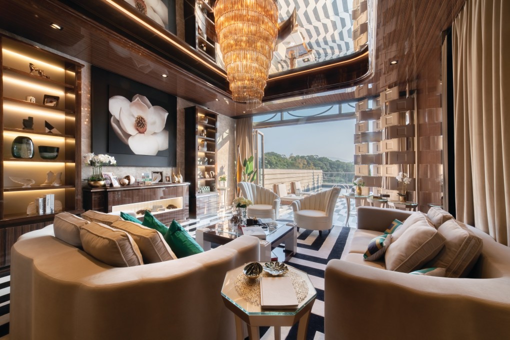 At Maison Belle, a show flat for Paliburg Group at Mount Regalia, Kau To Shan, Alexander Wong Architects went all out with chandeliers and mirrored ceilings. Photo: courtesy Alexander Wong Architects