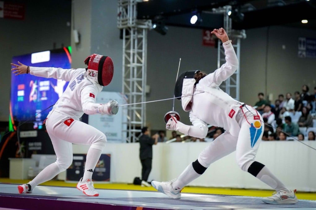 Kaylin Hsieh (left) in action in the women’s épée individual final in India. Photo: Handout