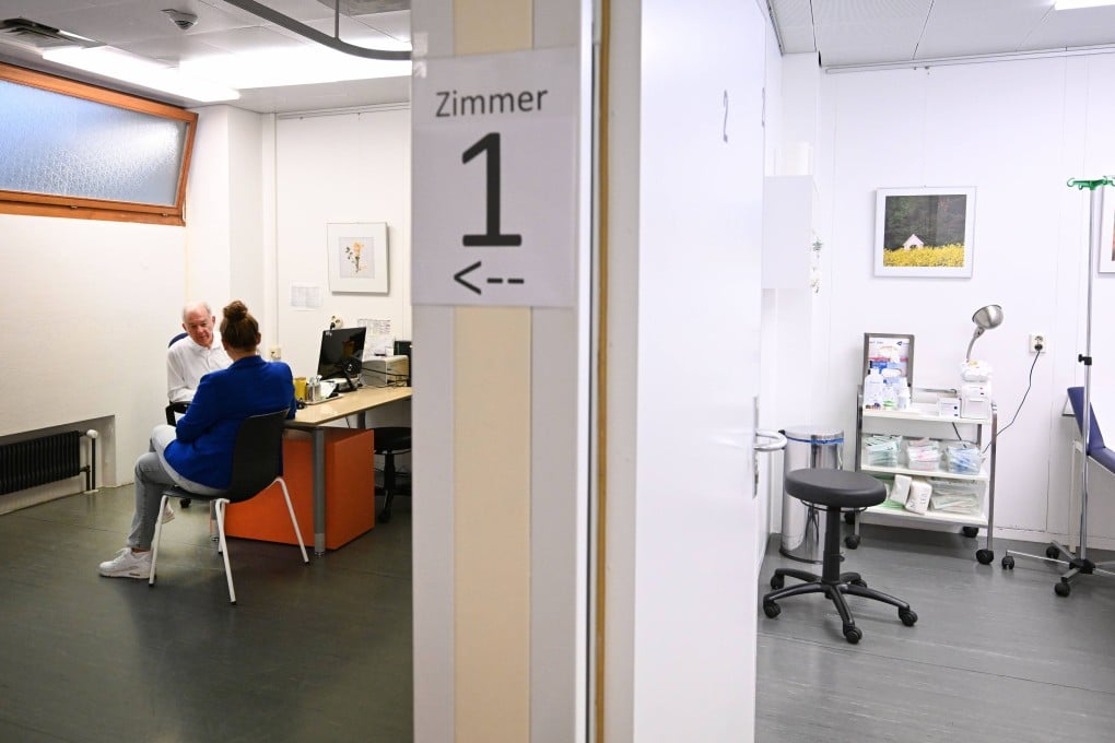 A doctor’s room in Germany. A 40-year-old palliative care doctor in Germany is alleged to have administered a “lethal mixture of various drugs” to his victims, who were between 25 and 87 years old. Photo: dpa