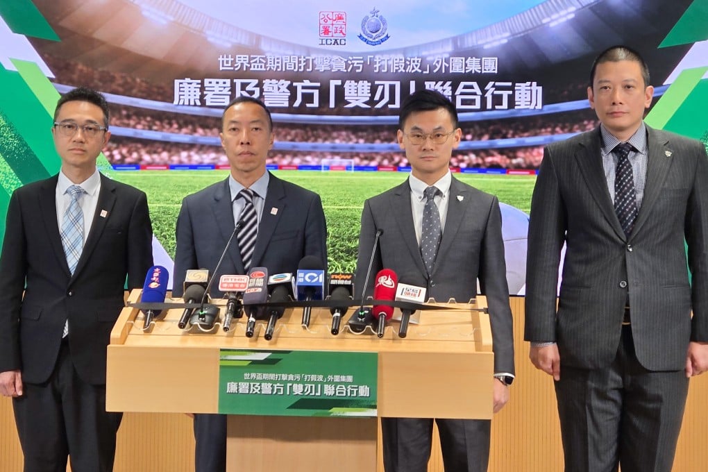 ICAC’s chief investigator Ricky Cheuk, left, and principal investigator Bill Ng, alongside Superintendent Chiew Tsi-huen and Chief Inspector Ho Yan-kit of the organised crime and triad bureau. Photo: Jess Ma