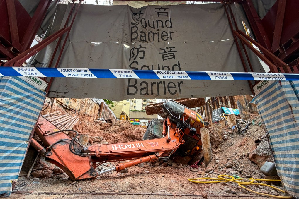 The vehicle accidentally tipped over at a construction site on Liberty Avenue. Photo: Jelly Tse