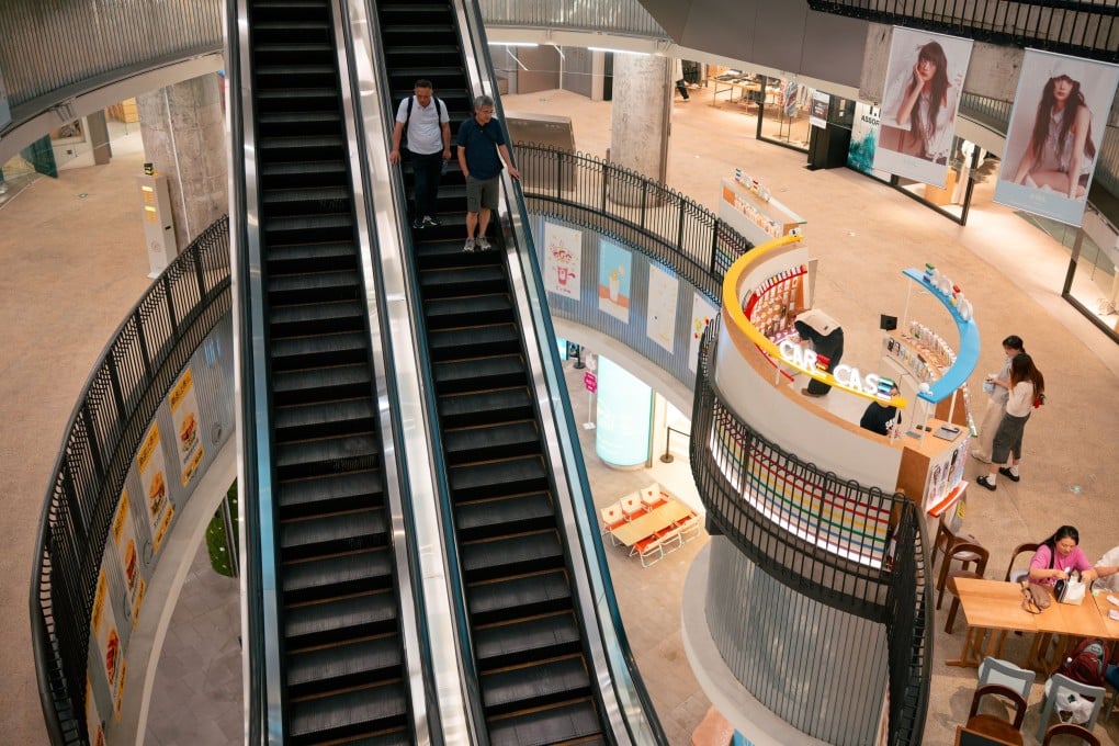 A shopping mall in Shanghai. In a bid to avoid economic divergence, China is looking to boost domestic consumption amid weakened domestic demand. Photo: EPA