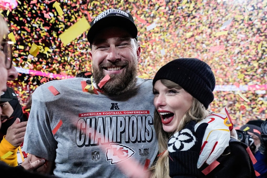 Taylor Swift and Travis Kelce pose in Kansas City, Missouri, in January 2025. Photo: AP