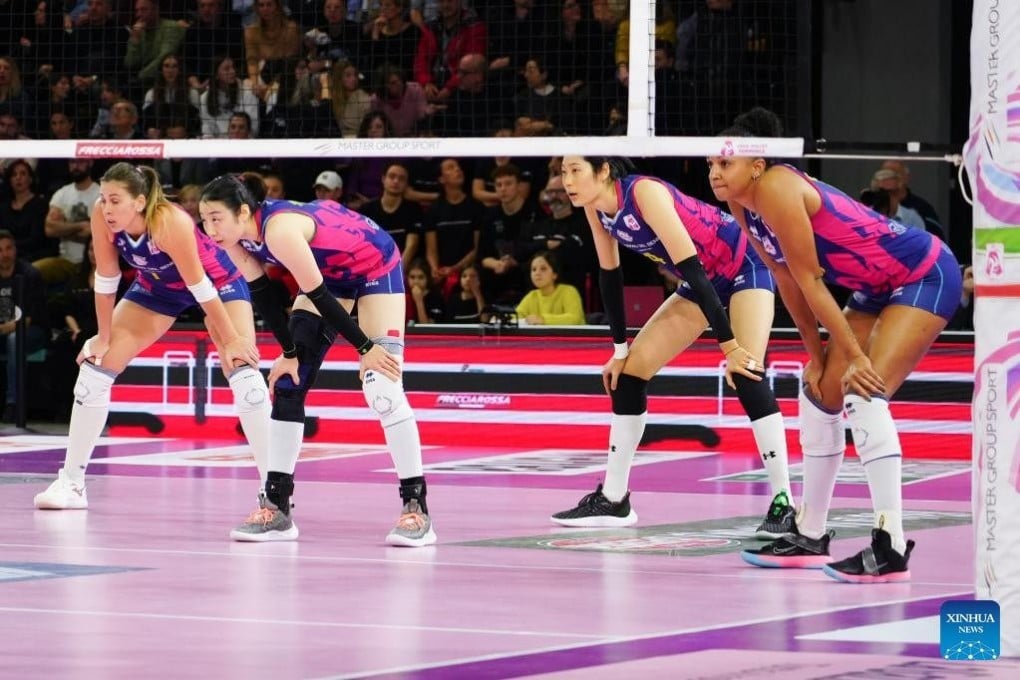 Yao Di (second from left) and Zhu Ting (third from left) playing for previous club Scandicci in a Serie A1 match in 2023. Photo: Xinhua