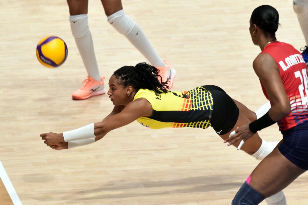 Yaneirys Rodriguez Duran of the Dominican Republic saves the ball during her team’s match against Ukraine at the Women’s Volleyball Nations League in Hong Kong on Friday. Photo: Xinhua