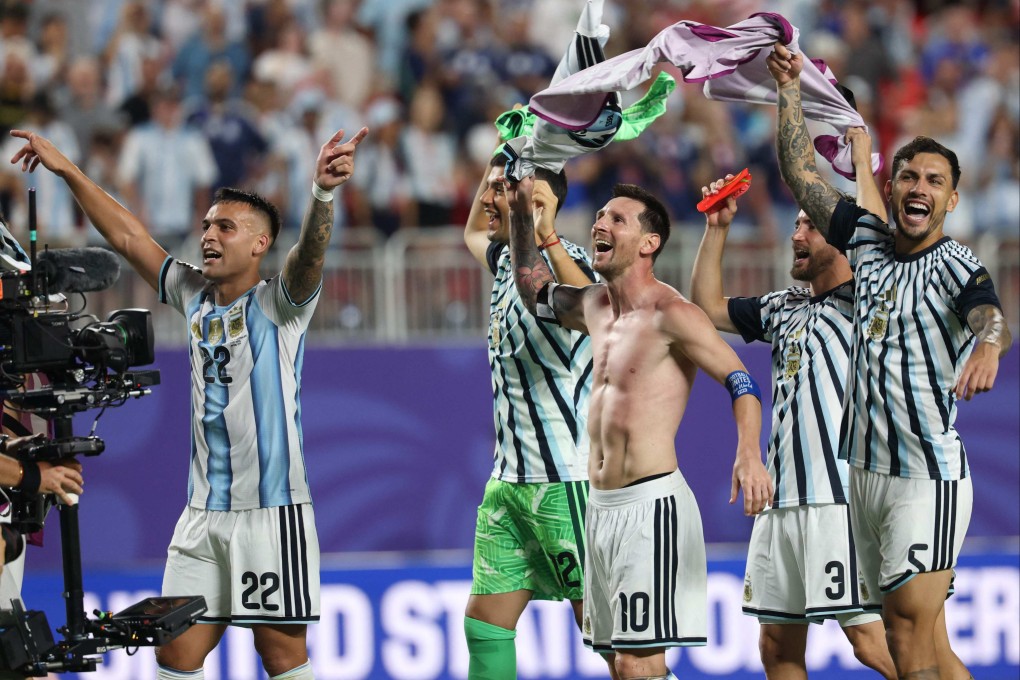 Lionel Messi and his Argentina teammates celebrate their World Cup quarter-final victory over Switzerland. Photo: AFP