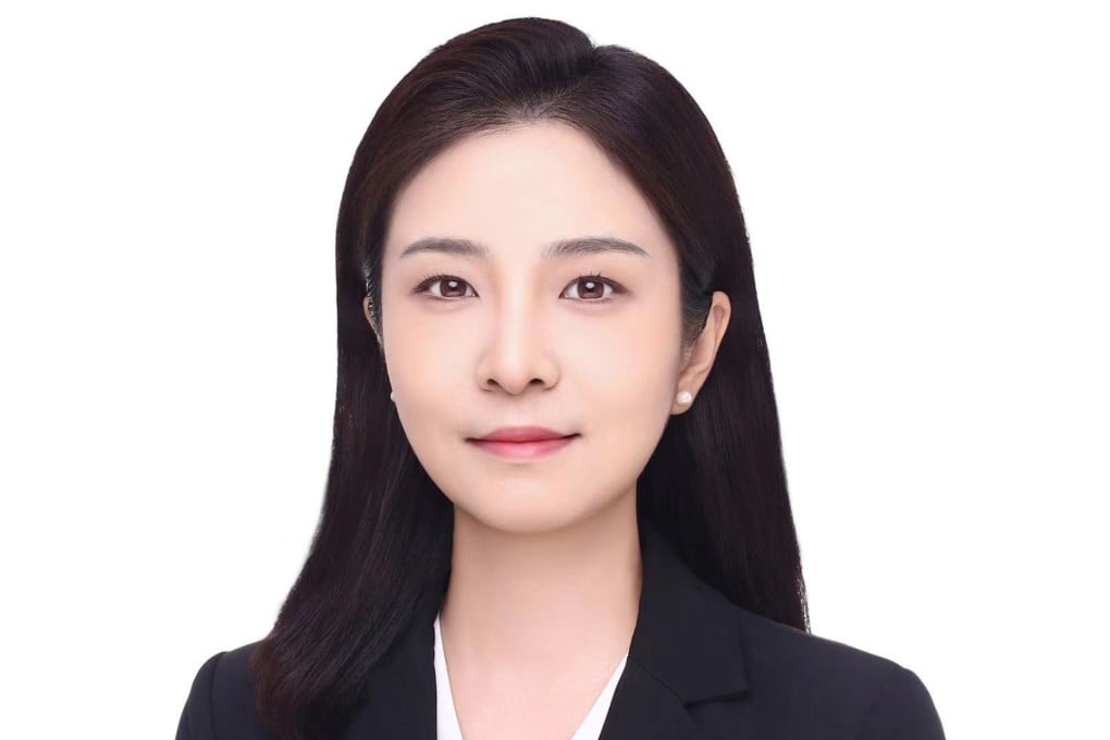 Lu Yaxiang received a China Youth May Fourth Medal for her work on energy storage. Photo: Sohu