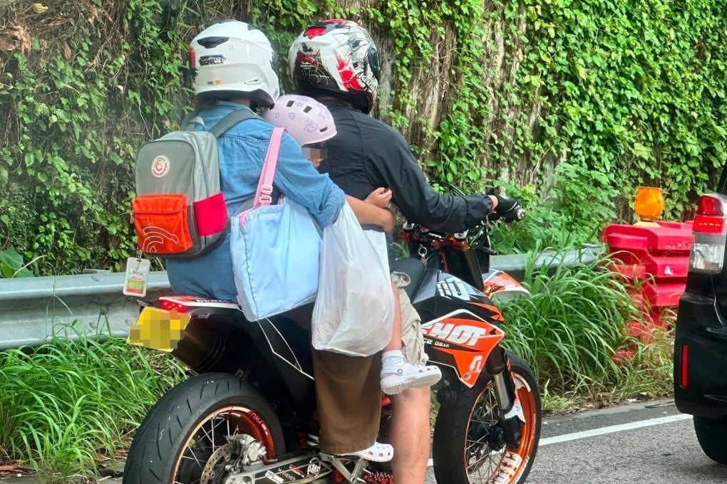 The force condemned the behaviour, reminding the public that it was illegal to carry more than one passenger unless the vehicle was equipped with a sidecar. Photo: Facebook/HKBikerHub