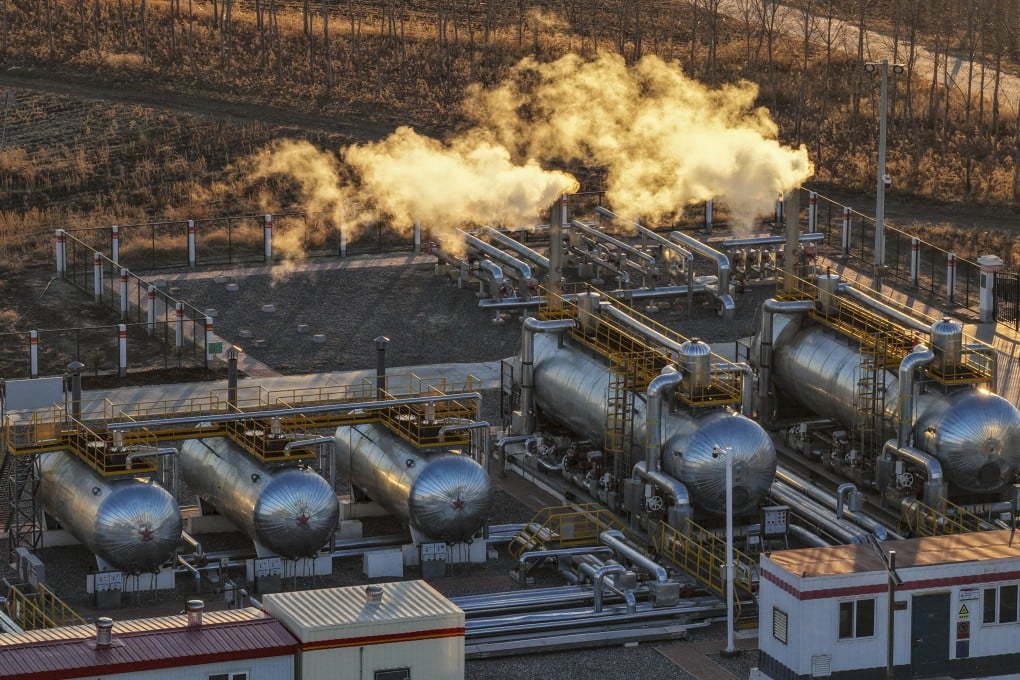 An aerial drone photo shows a view of Daqing oilfield in Daqing, northeast China’s Heilongjiang province, on December 4, 2025. Photo: Xinhua