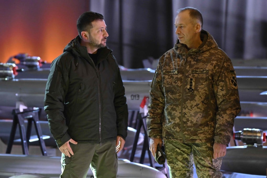 Ukrainian President Volodymyr and Oleksandr Syrsky, who has been sacked as army chief. Photo: AFP